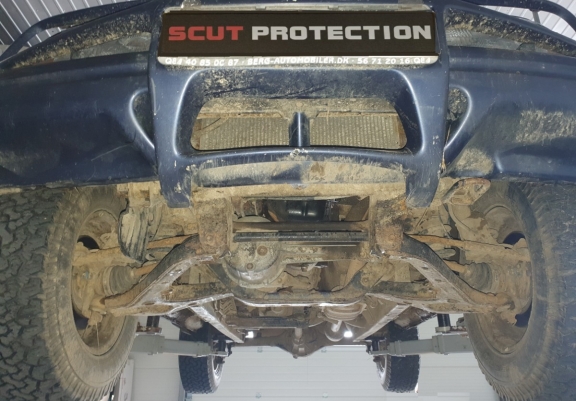 Steel gearbox skid plate for Suzuki Vitara