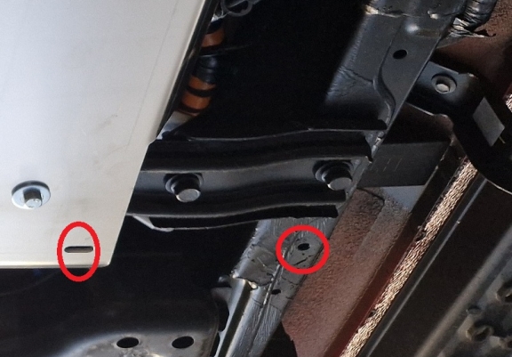 Aluminum fuel filter skid plate for Ford Ranger Raptor