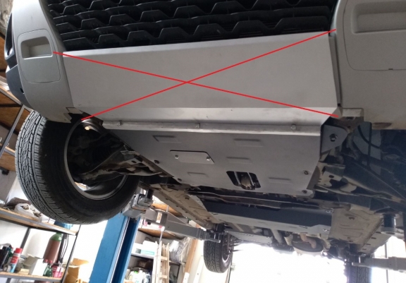 Steel skid plate for Dacia Duster