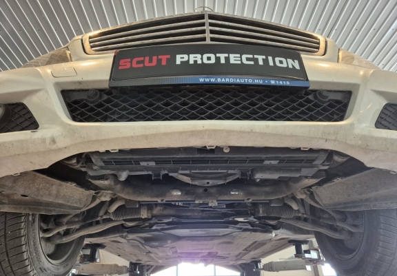 Steel skid plate for Mercedes C-Class W204