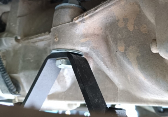 Aluminum diferential skid plate for Dacia Duster 4x4