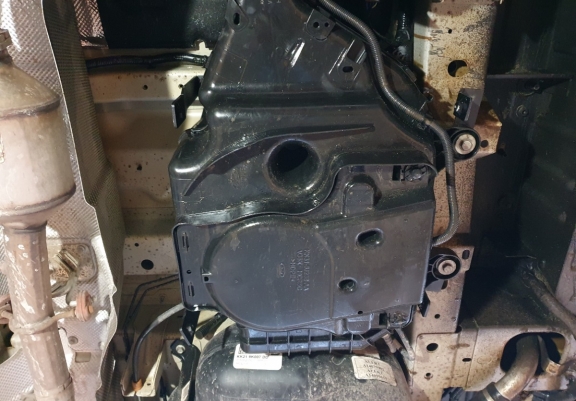 Steel AdBlue tank plate for Ford Transit Custom