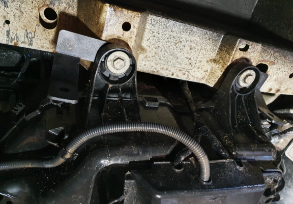 Steel AdBlue tank plate for Ford Transit Custom