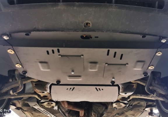 Steel skid plate for Skoda Superb - promotional package