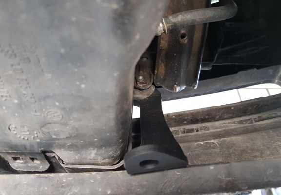 Aluminum skid plate for Skoda Octavia