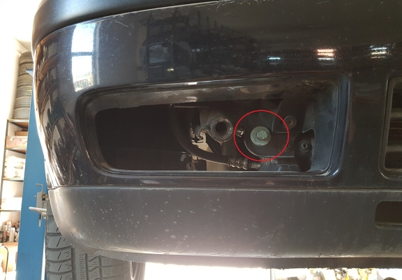 Aluminum skid plate for Skoda Octavia