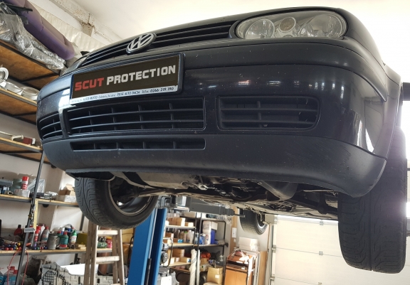 Aluminum skid plate for Skoda Octavia