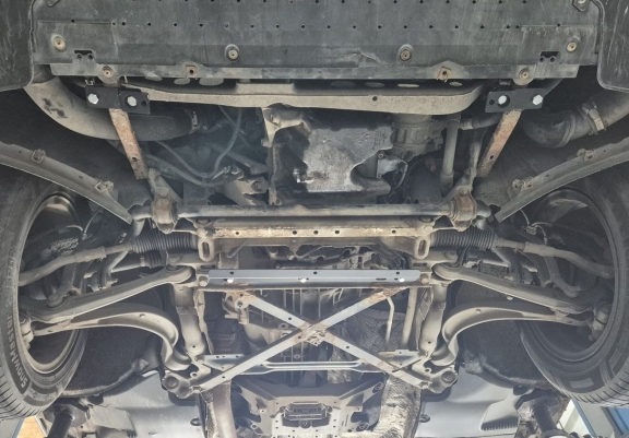 Steel skid plate for Audi A4 B8, diesel