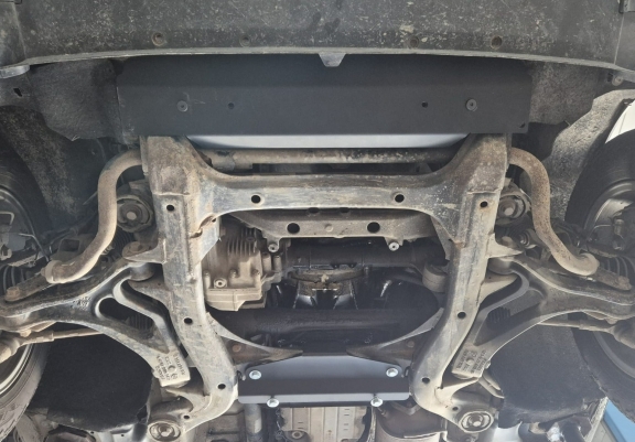 Steel skid plate for Porsche Cayenne