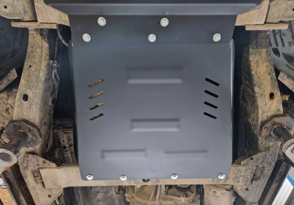 Aluminum gearbox skid plate for Nissan Pathfinder
