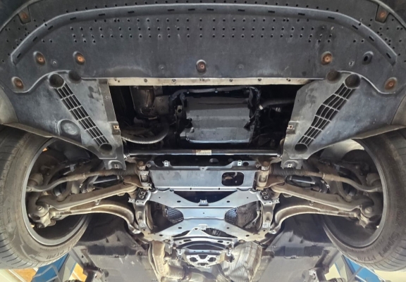 Steel skid plate for Audi A6
