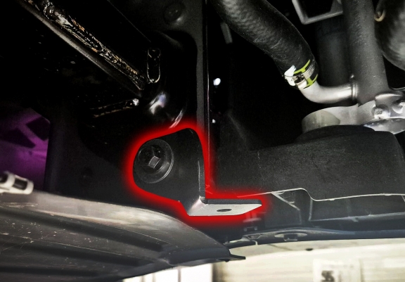 Steel skid plate for Forthing U Tour V9