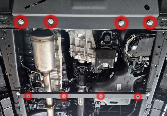 Steel transfer case skid plate for Toyota Hilux