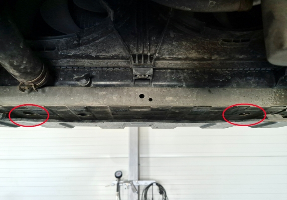 Aluminum skid plate for Mitsubishi Eclipse Cross