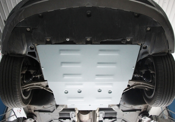 Aluminum skid plate for Mercedes GLA